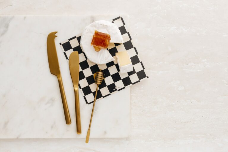 Manor Road Marble Royale Cheese Board Presentation Cards